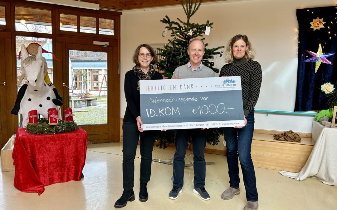 1.000 Euro Weihnachtsspende von ID.KOM für unsere Astrid-Lindgren-Schule