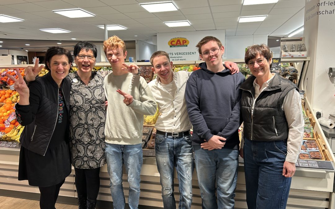 Schüler der Astrid-Lindgren-Schule absolvieren Praxisstunden im CAP-Markt Betzigau