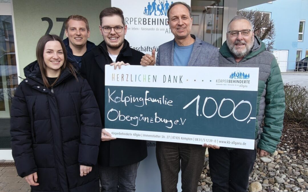 Nikolausaktion mit Herz: 1.000 Euro Spende für die Kita Schwalbennest