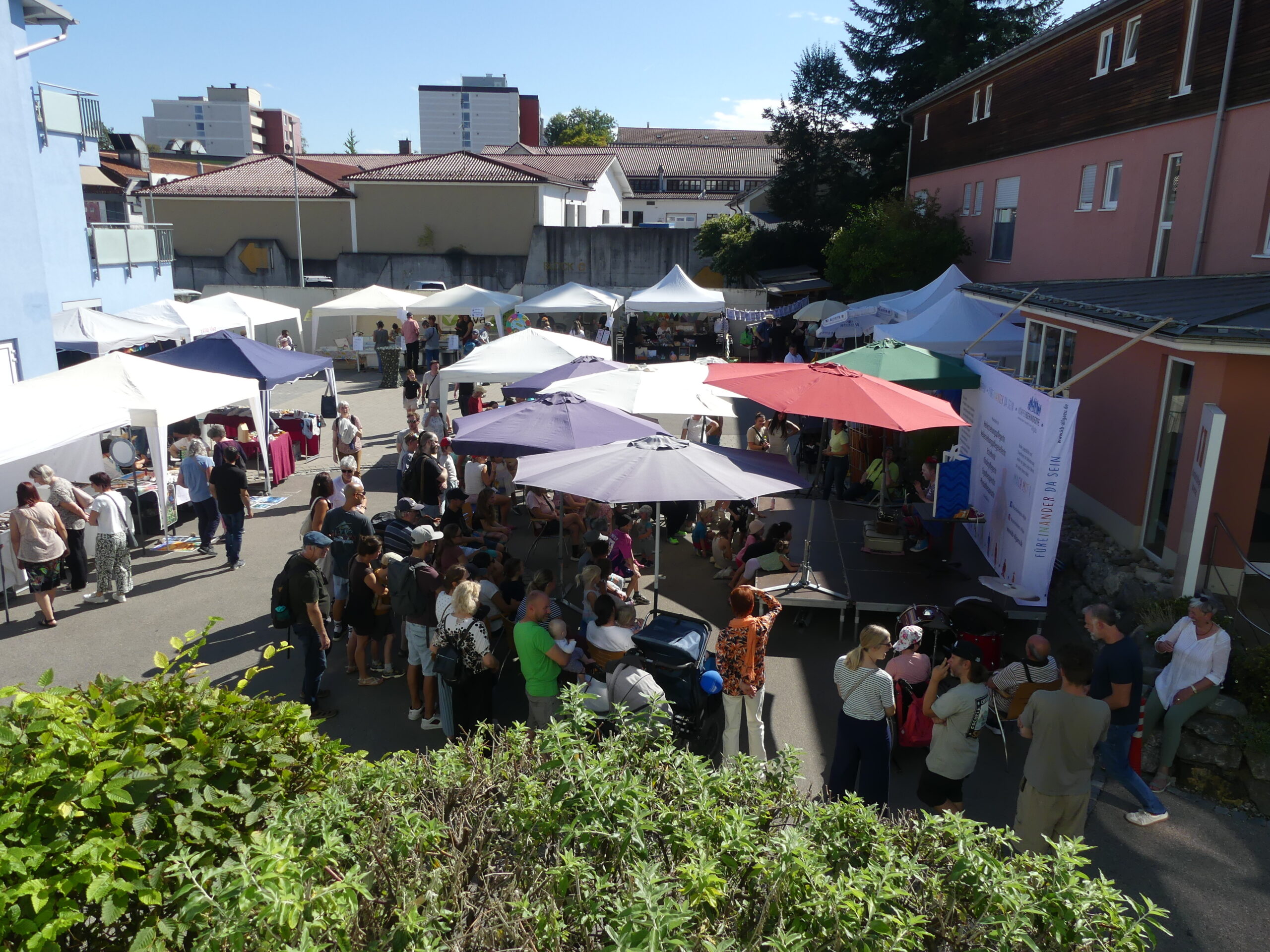 Kunst im Park inklusiver Kunsthandwerker Markt im Herzen von Kempten